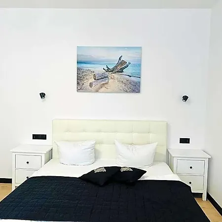 Kotwica Bed and Breakfast