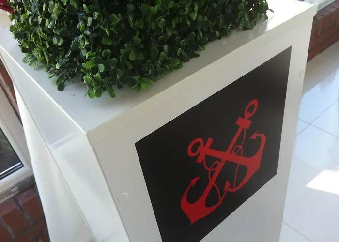 B&B Kotwica 미에드지보드지